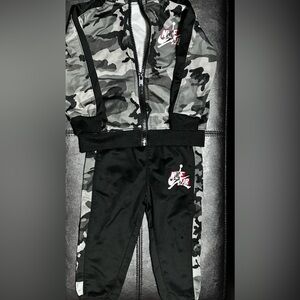 🥰JORDAN SWEATSUIT TODLERS